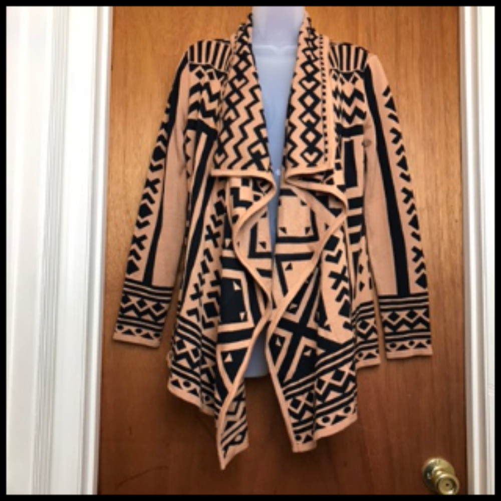 Bar III Graphic Aztec Design Draped Open Front Sweater Size S